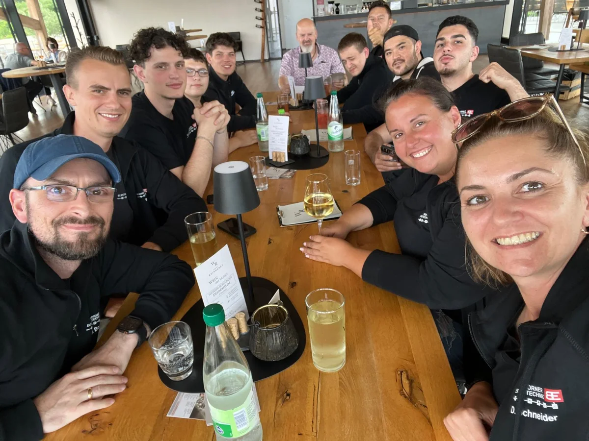 Borner Elektrotechnik Team Foto